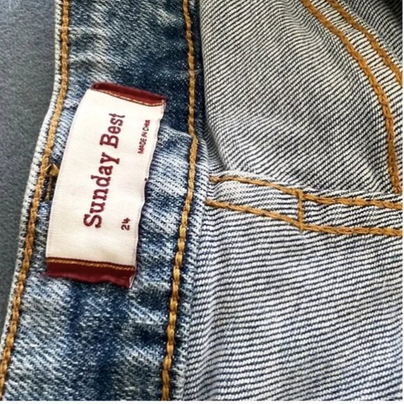 Aritzia Sunday Best Short - Picture 3 of 3